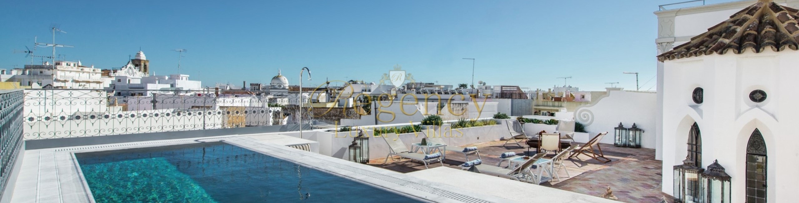 12 Bedrooms Luxury Villa To Rent In The Algarve Beach Front Pinhal Velho Olhao Portugal Luxury Villa Rental Portugal Villa Black Opal Regency Luxury Villas3