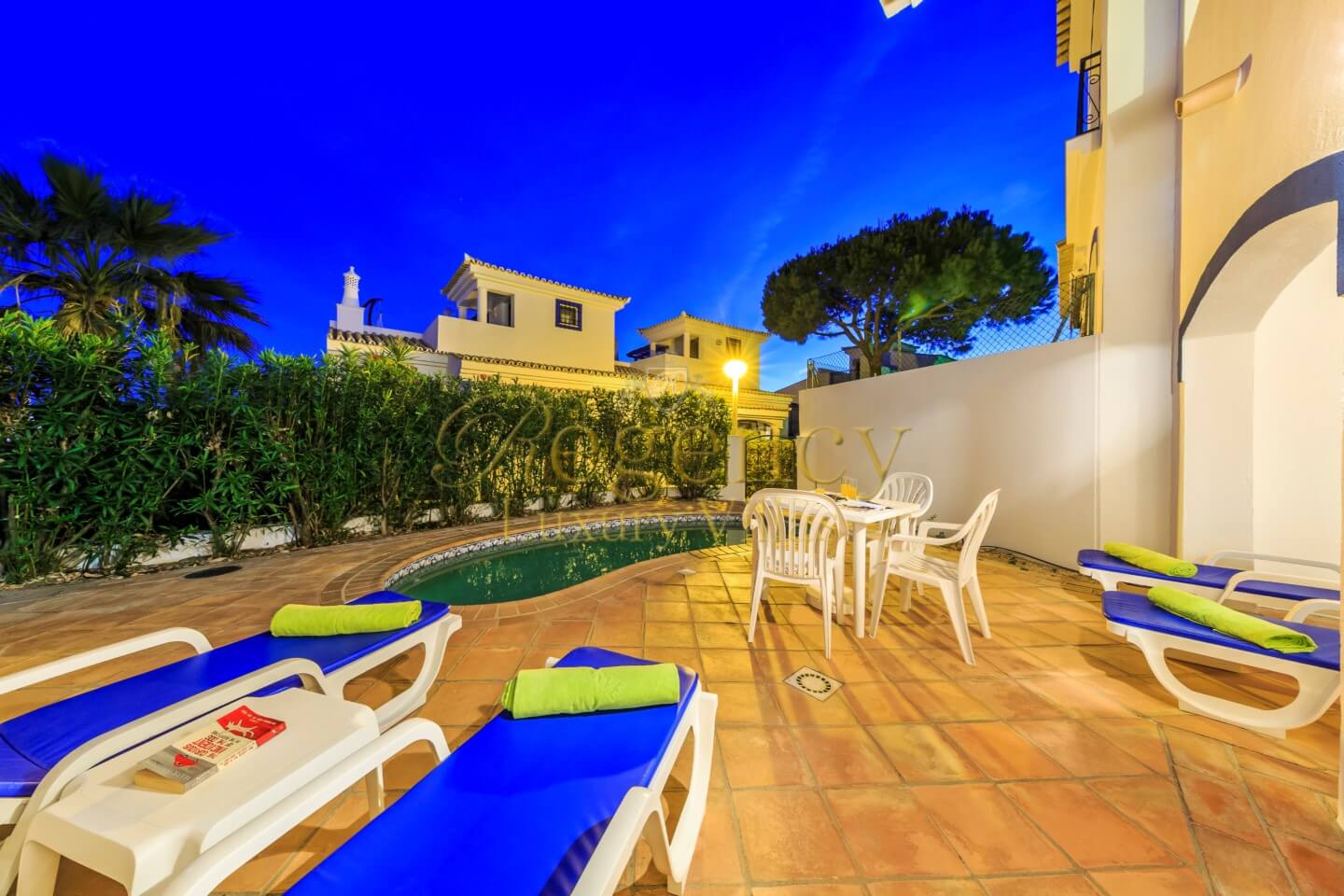 2 Bedroom Townhouse With Pool To Rent In Vale Do Lobo Villa Holly Blue Regency Luxury Villas 58