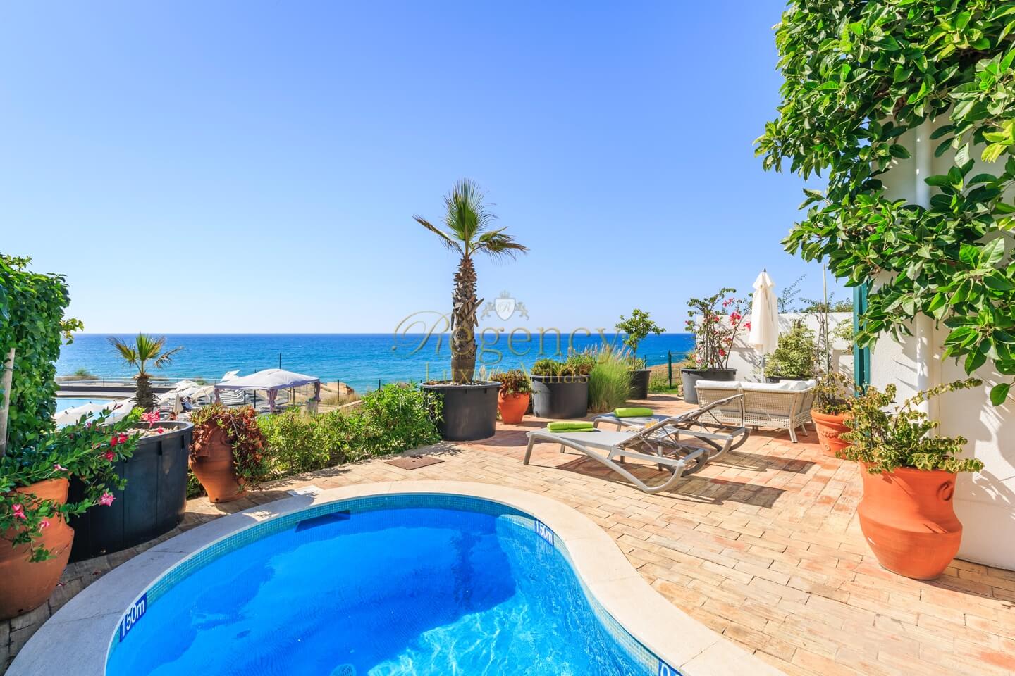 Villa To Rent With Pool And Sea View In Vale Do Lobo