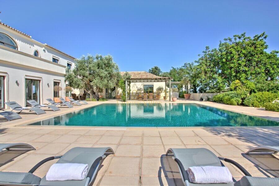 Villa to Rent In the Algarve Portugal With 3 Pools