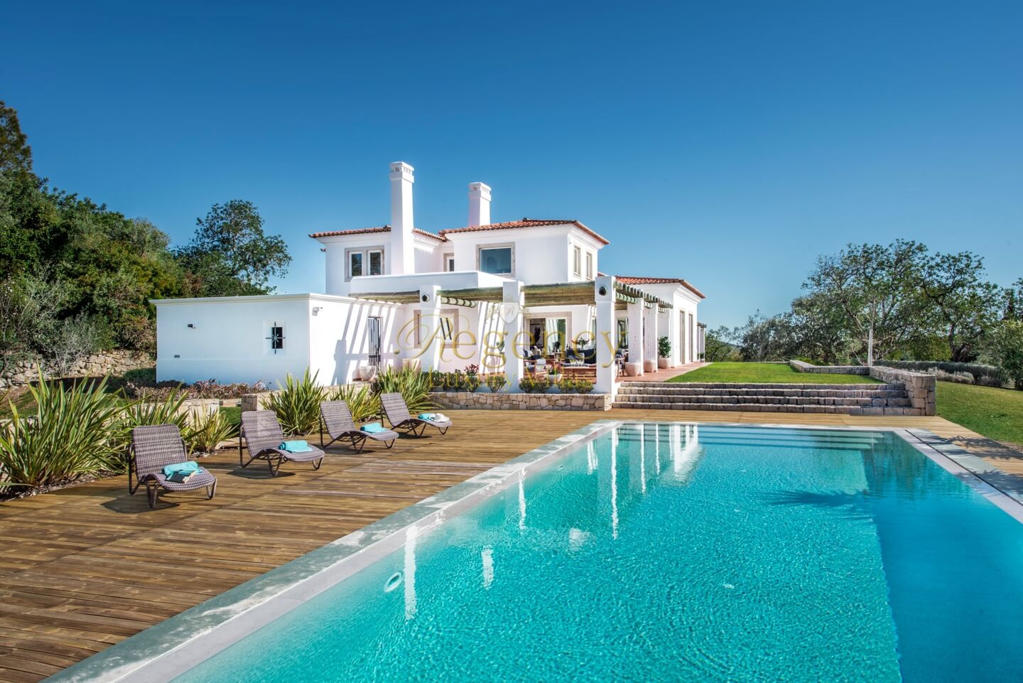 Villa To Rent In The Algarve With Pool