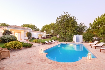 Luxury Villa to Rent in the Algarve | 4 Bedrooms