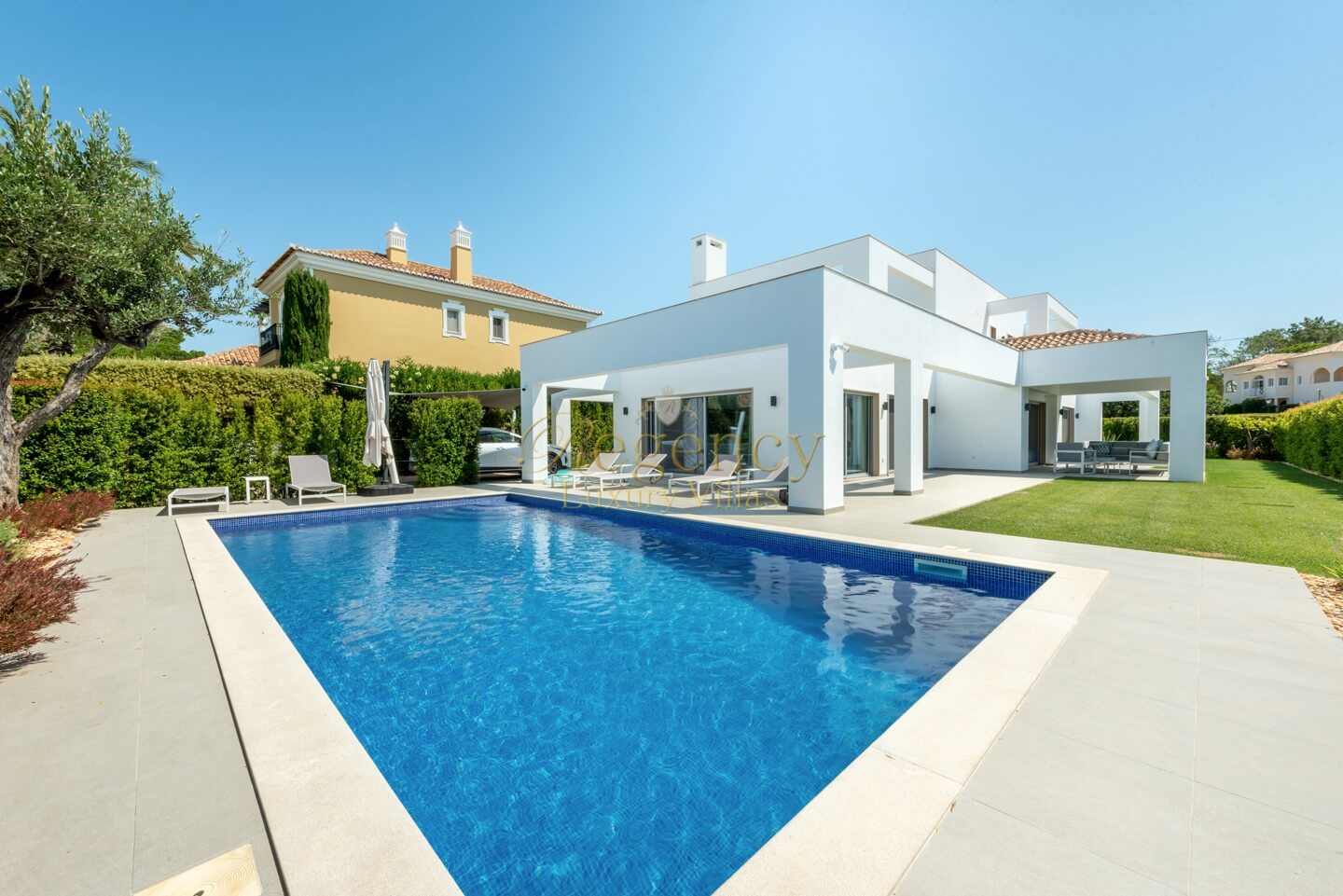 Villa A Louer Pres De Vale Do Lobo Au Portugal