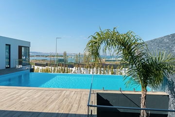 Luxury Villa to rent in Lisbon | 4 Bedrooms
