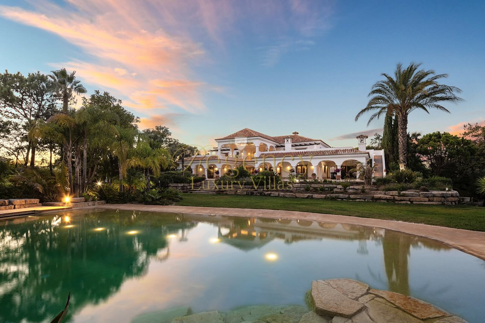 Luxury Villa To Rent Near Quinta Do Lago With Gym
