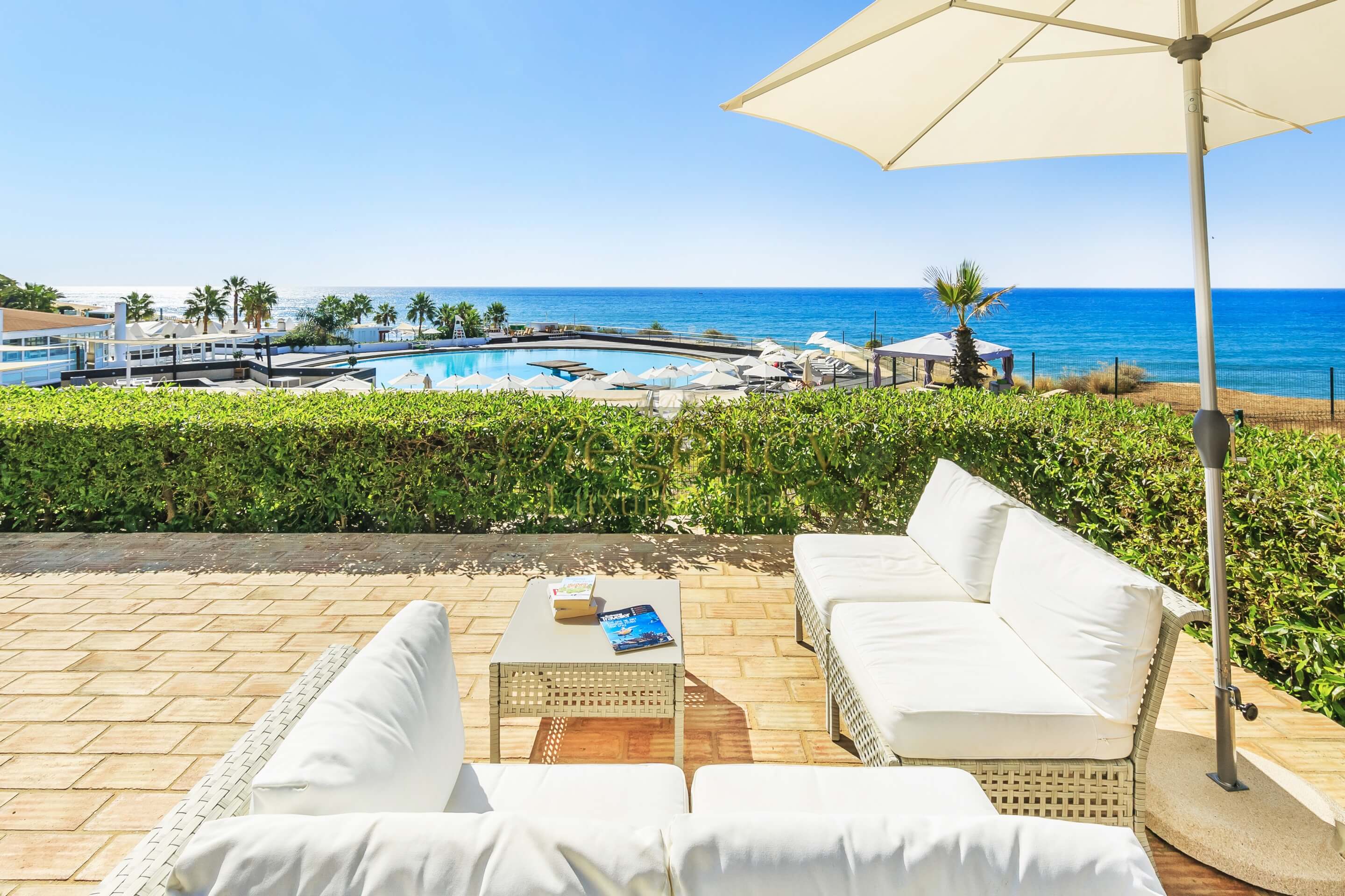 Beachfront Property To Rent In Vale Do Lobo 1640