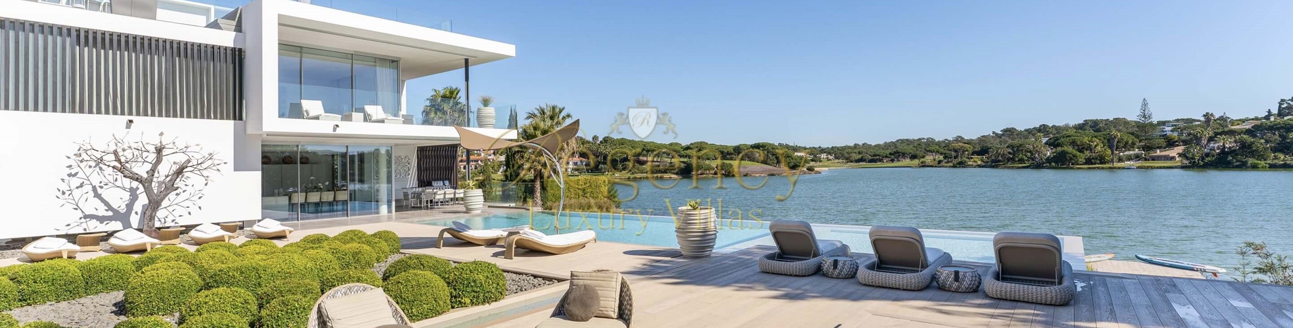 Modern Villa In The Algarve
