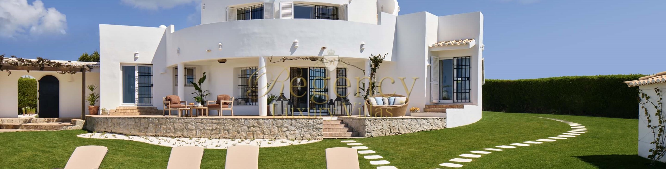 2 Bedroom Villa To Rent In Guia Algarve Portugal