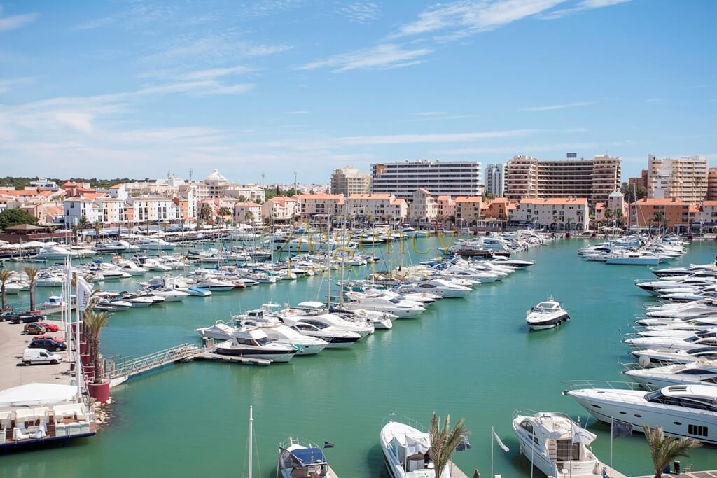 7 Bedroom Penthouse To Rent In Vilamoura Villa Howlite Regency Luxury Villas 21